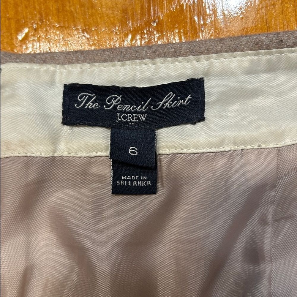 J.Crew The Pencil Skirt Wool Blend Heathered Tan Oatmeal Quiet Luxury Preppy - Picture 3 of 9